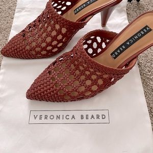 Veronica Beard heeled mules size 37   6 1/2